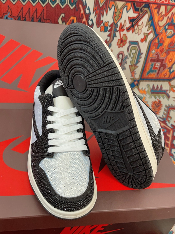 ナイキ靴角部分ディテール